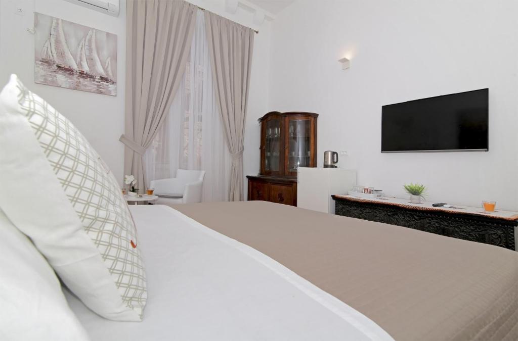 Room In Dubrovnik With Air Conditioning, Wifi Washing Machine 4246-3 Екстер'єр фото